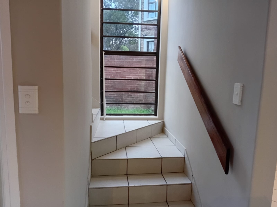 To Let 3 Bedroom Property for Rent in Abbotsford Eastern Cape